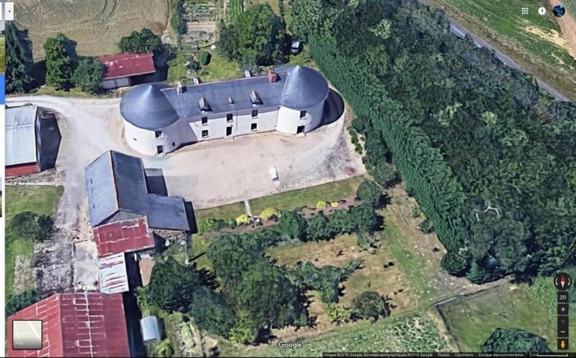 Manoir De La Guignardiere - Charme Et Douceur Chavagne Exteriör bild